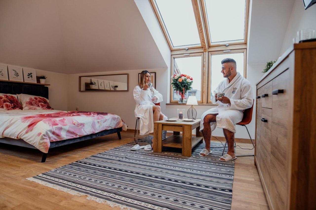 Medical Spa Kwiatowa Łęczyca 外观 照片