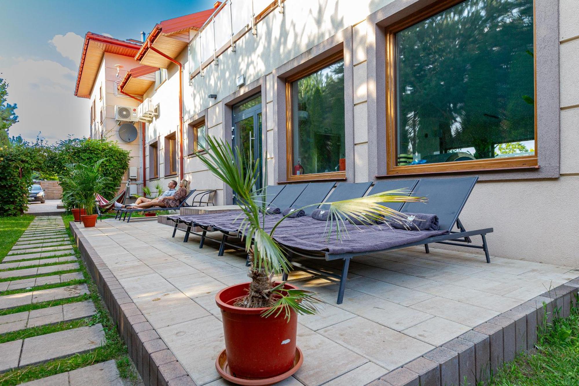 Medical Spa Kwiatowa Łęczyca 外观 照片