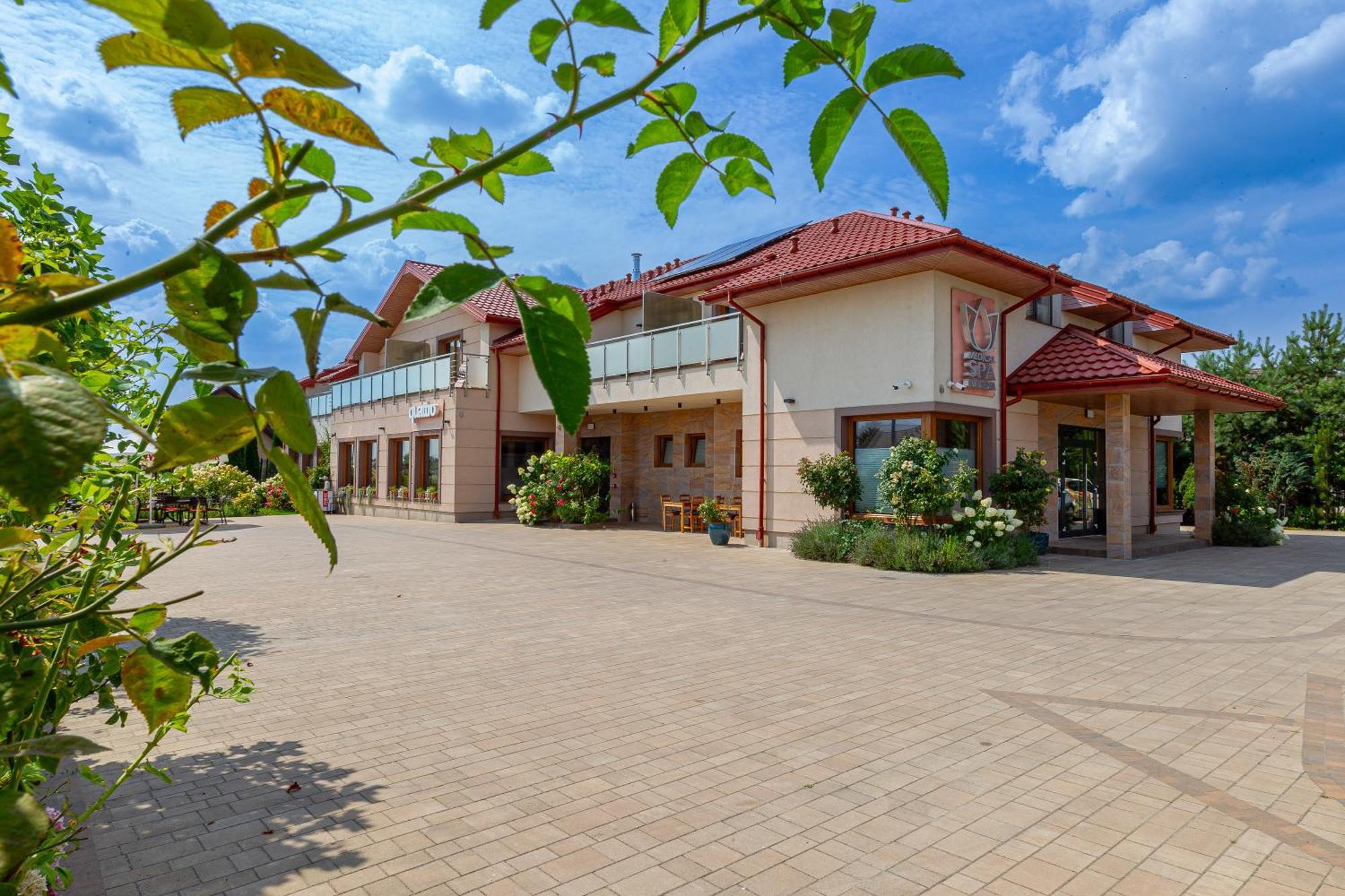 Medical Spa Kwiatowa Łęczyca 外观 照片